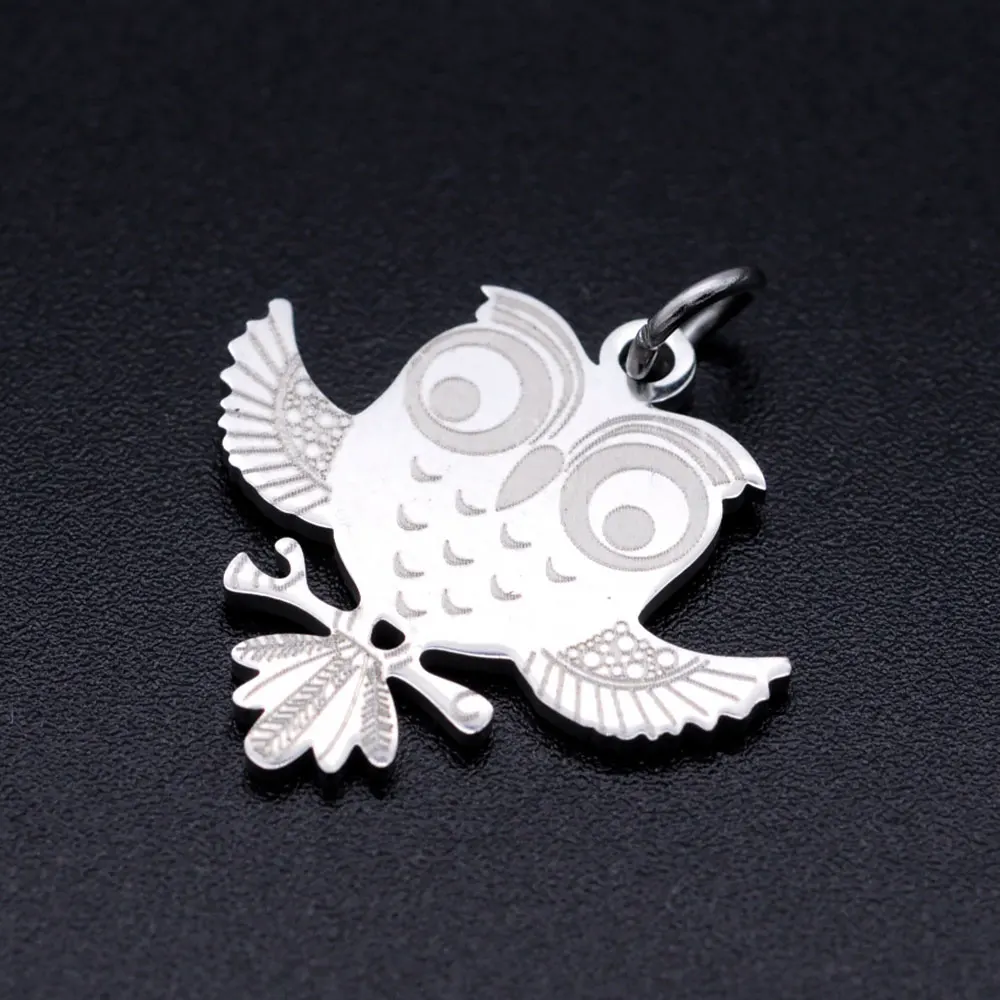 10pcs/lot Animal Turtle Seahorse DIY Charms Wholesale 316 Stainless Steel Night Owl Spider Butterfly Wolf Cat Connectors Charm