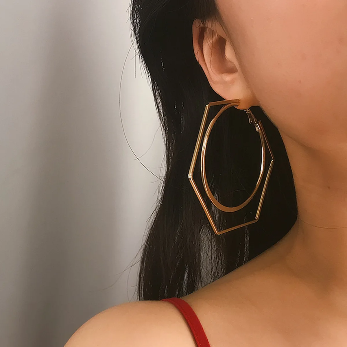 New Hollow Big Hexagon Round Hoop Earrings For Women Gold Color Simple Statement Trendy Jewelry Wholesale Nice Gifts