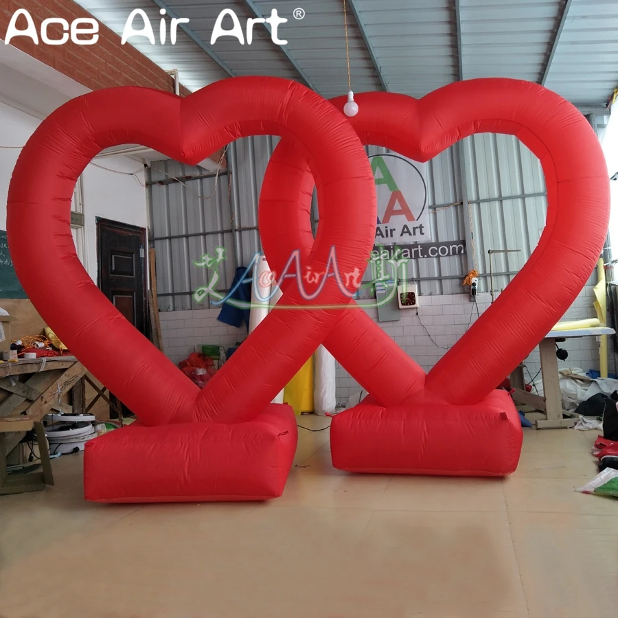 2 PCS  2.4m H glowing inflatable led heart,inflatable heart shape replica model with cube base for wedding/Velantine's Day decor