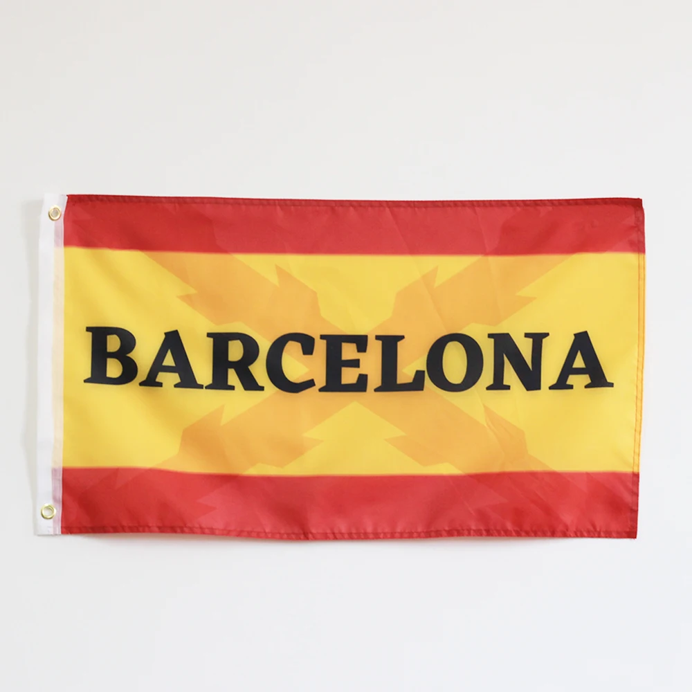 Bandera de España con la Cruz de Borgoña de San Andres Tercios españoles Policía del ejército español con la palabra ciudad Barc