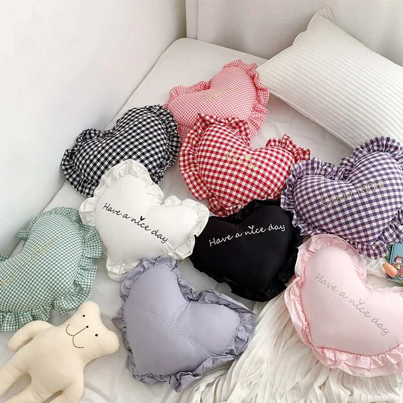 10 Styles Love Heart Shape Pillow Girl Cotton Filling Ruffles Pillows for Bed Sofa Home Cushion for Children 40x45cm 0.5KG