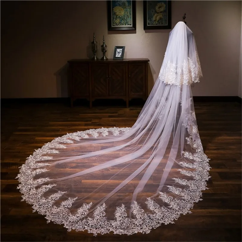 New Arrival Lace Appliques Ivory wedding veils with comb Sluier bruiloft Bride Wedding accessories voile marie Bridal lace Veil