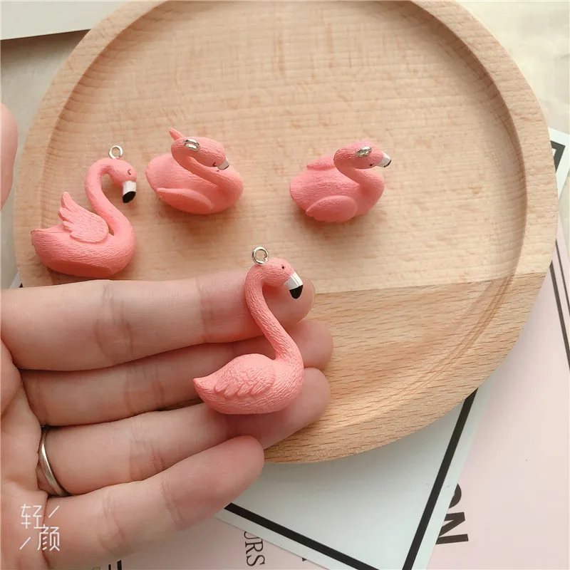 10pcs/pack Flamingo Resin Charms Craft Plastic Charms Earring Keychain DIY Jewelry Making 25x35mm