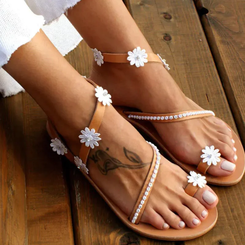 2024 White Lace Sandals Women Flip Flops Flat Sandals Women Bohemia Beach Shoes Women Plus Size Summer Fashion Woman WSH3628