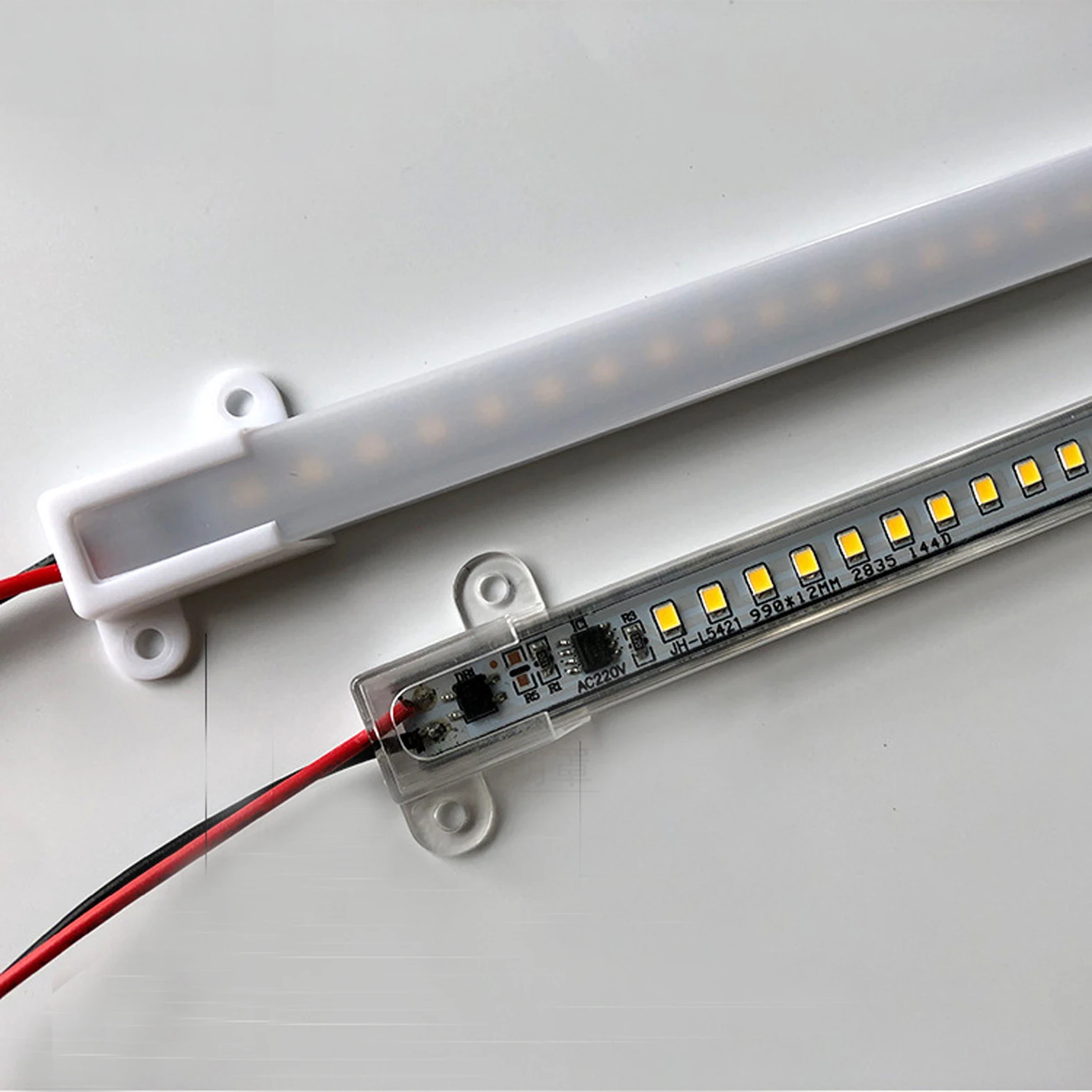 

LED Bar Light AC220V High Brightness 7W 50cm 40cm 30cm 72LEDs 2835 LED Rigid Strip Energy Saving LED Fluorescent Tubes 10pcs