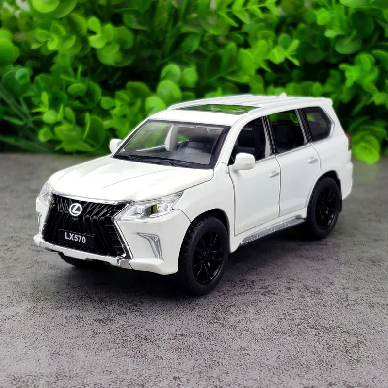 

Man's Gifts LX570 Premium Off-Road SUV Double Horses 1:32 Alloy Model Metal Car Simulation Exquisite Diecast & Toy Vehicles