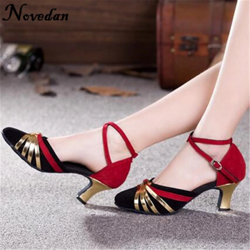 Women Ladies Ballroom Modern Dance Shoes Closed Toe Indoor Dancing Shoes Tango Salsa Performance Heels 5.5cm