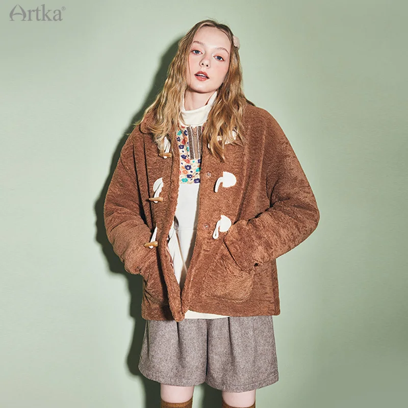 ARTKA 2020 Winter New Women Parkas Coat Fashion Casual Horn Button Cotton Liner Jacket Coats Teddy Plush Warm Outerwear WA20107D