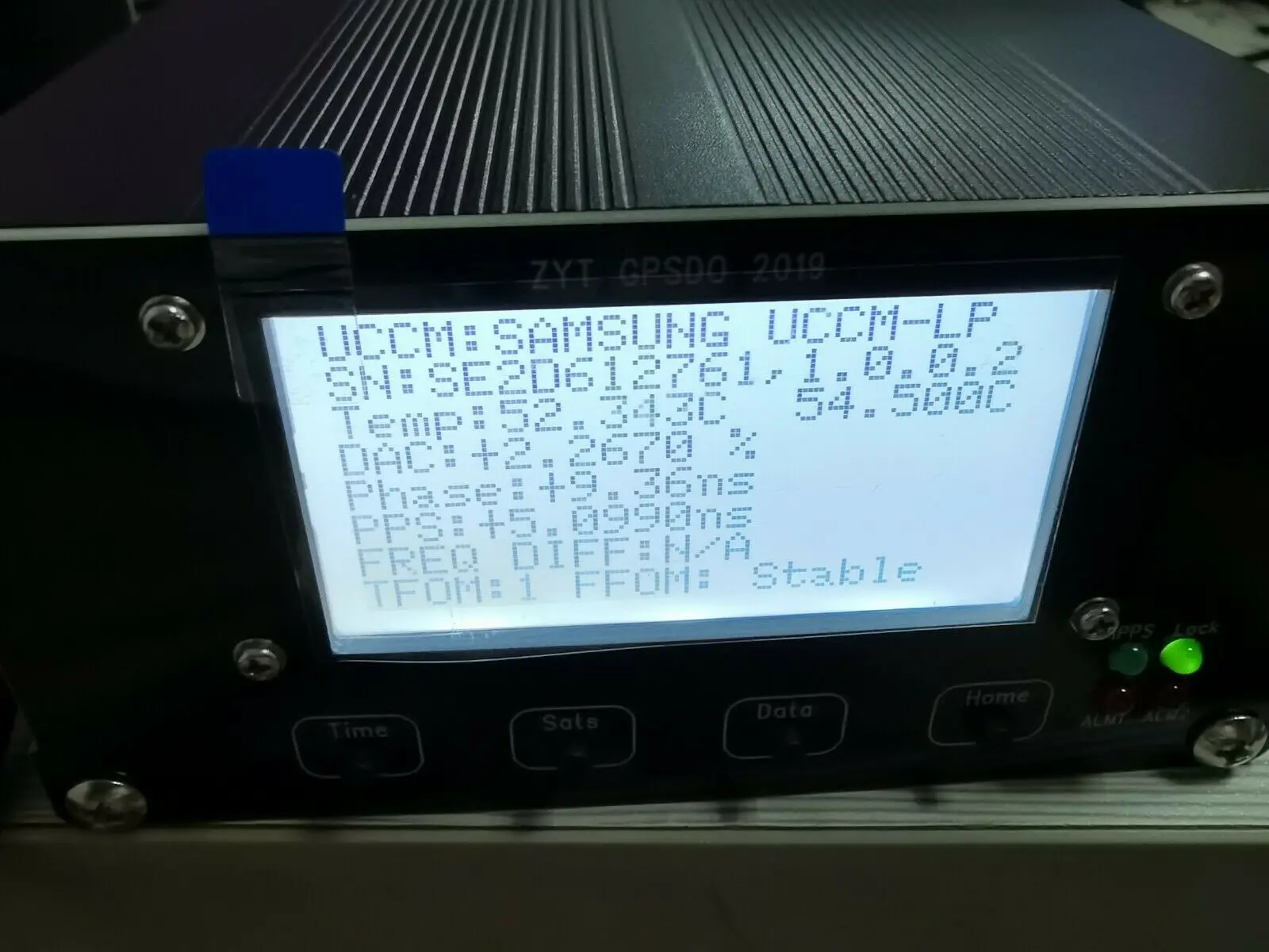 Imagem -02 - Versão Atualizada Sam Stp 2878 Zyt-gpsdo3 Lcd 10mhz 1pps Ocxo Gps Oscilador Disciplinado