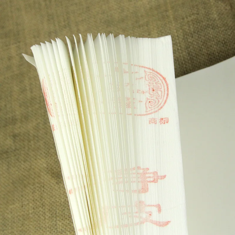 100pcs Xuan Paper Chinese Raw/Cooked Rice Paper For Chinese Painting Calligraphy Or Paper Handicraft Supplies 133x34cm