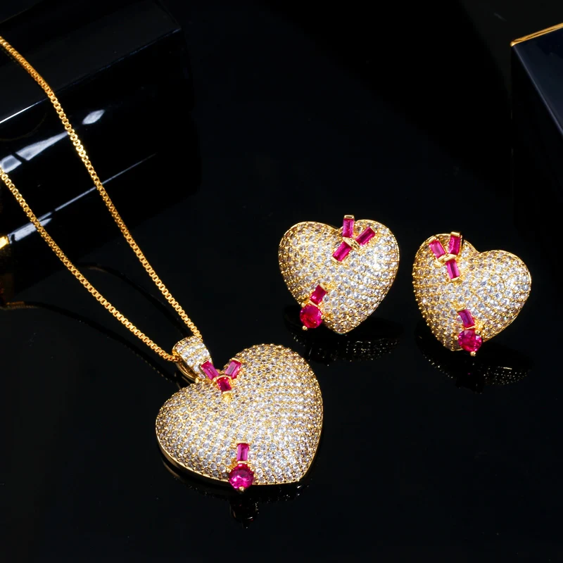 CWWZircons Micro Pave Cubic Zirconia Stone Gold Color Love Heart Pendant Necklace Earrings Fashion Ladies Jewelry Sets Gift T380