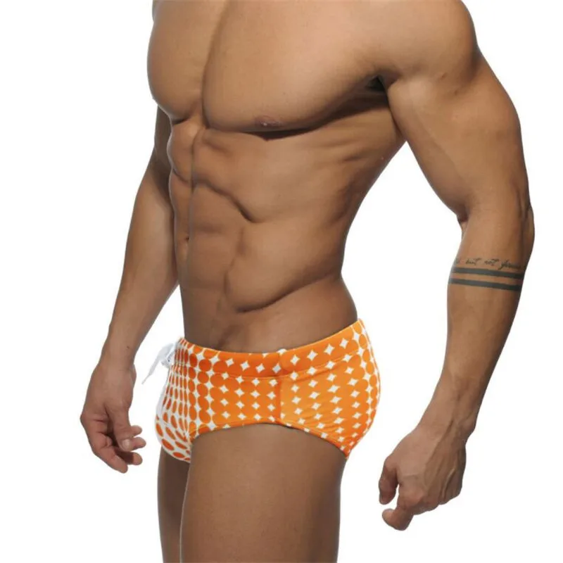 Sommer Mann Badehose Briefs Sexy Badeanzug Wasserdichte Bade Sunga Dot Urlaub Dreieck Surf Board Shorts Strand Tragen Anzüge