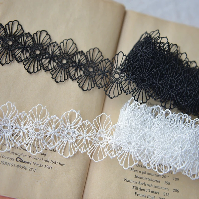 1Yards Best Selling Latest Lace Ribbon 4cm Guipure Black White Lace Fabric Applique Trim Sewing Wedding Dress Accessories E10