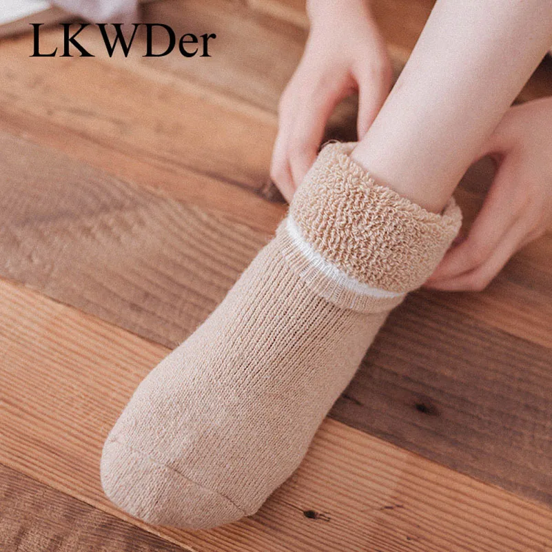 LKWDer 5 Pairs Winter Thick Terry Socks Women Super Thick Wool Socks Casual Fashion Pure Color Rabbit Wool Warm Towel Sock Meias