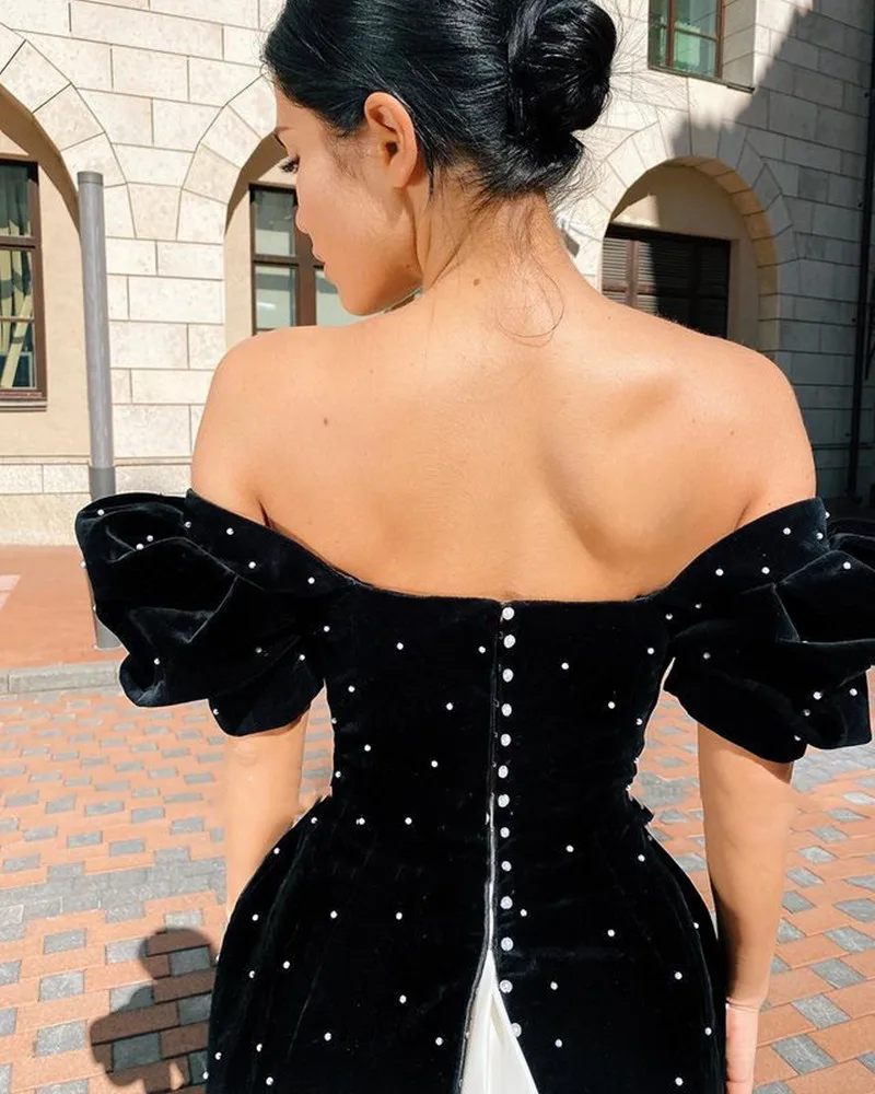 Little Black Velvet Cocktail Dresses 2024 Short Sleeves Square Neck Homecoming Party Graduation Gowns Hot Drill Sexy Prom Wear