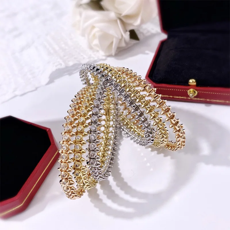 

Famous Hot European Luxury Brand Bracelet Jewelry For Women Marking Rivets Rose Gold Bracelets Fashion Party Classic Gift