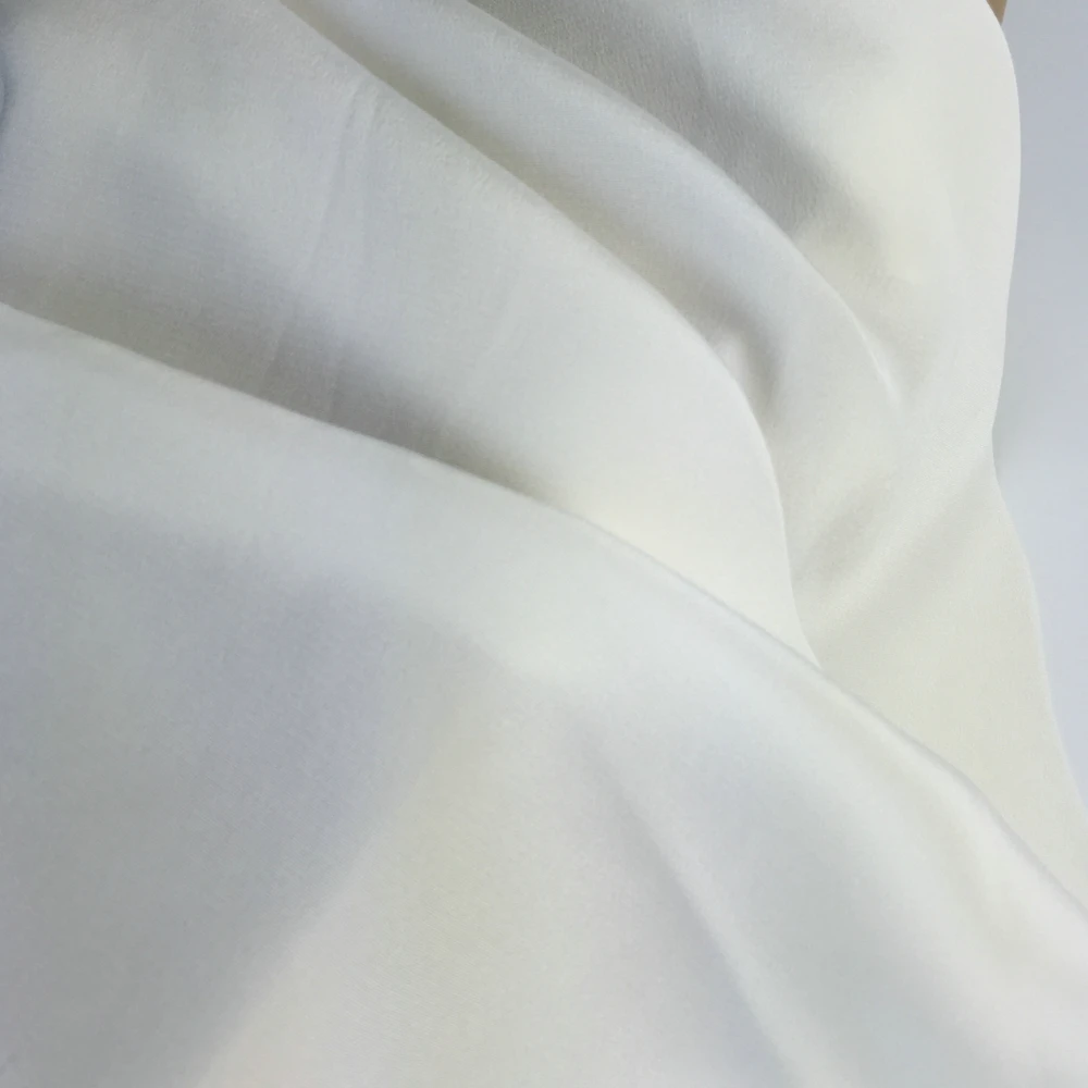 100% Natrue 40 mm Silk CDC Crepe de Chine Fabric off White Luxe Garment Dress Marerials Soft Real Silk Heavy Crepe Fabric