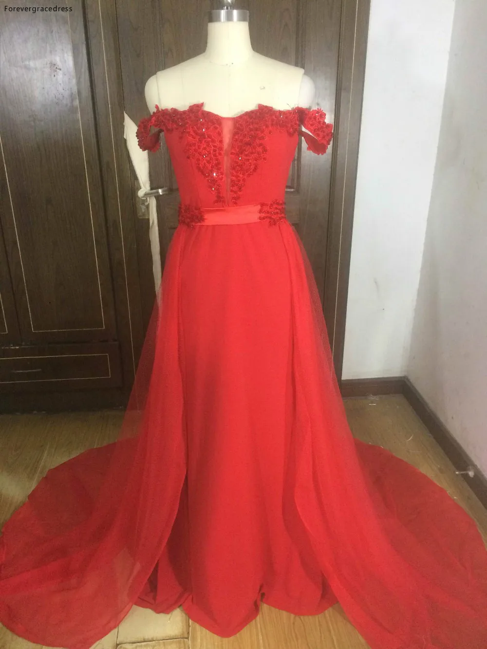 Vermelho fora do ombro vestido de baile elegante querida renda vestido de festa