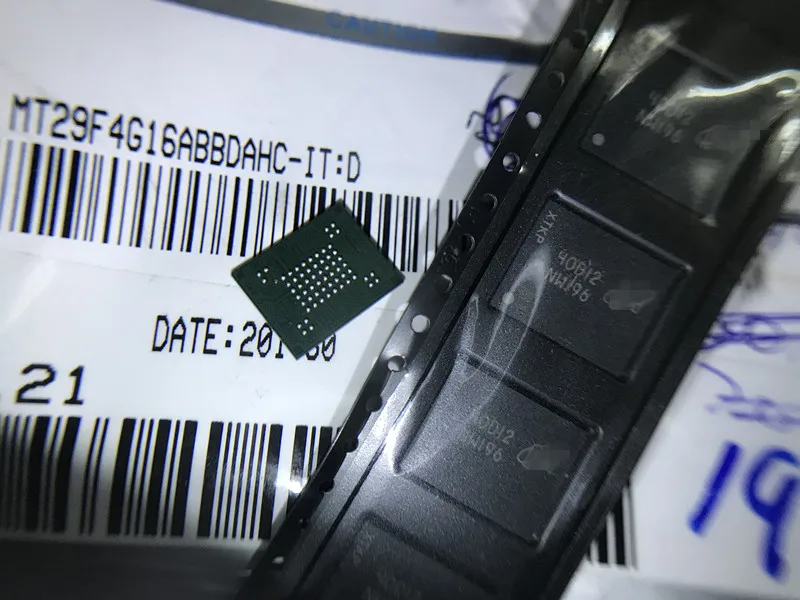 MT29F4G16ABBDAHC-IT:D MT29F4G16ABBDAHC MT29F4G16 MT29F4