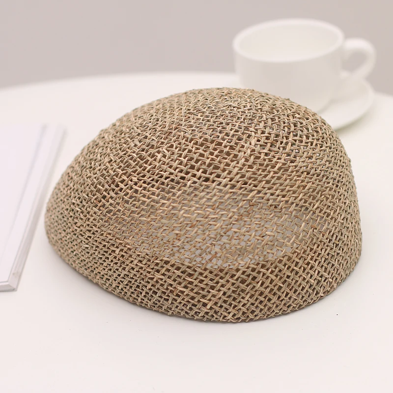 2021 Hand-woven Straw Women Summer Thin Newsboy Cap Painter Adjustable Rope Knitted Beret Mesh Breathable Beach straw hat