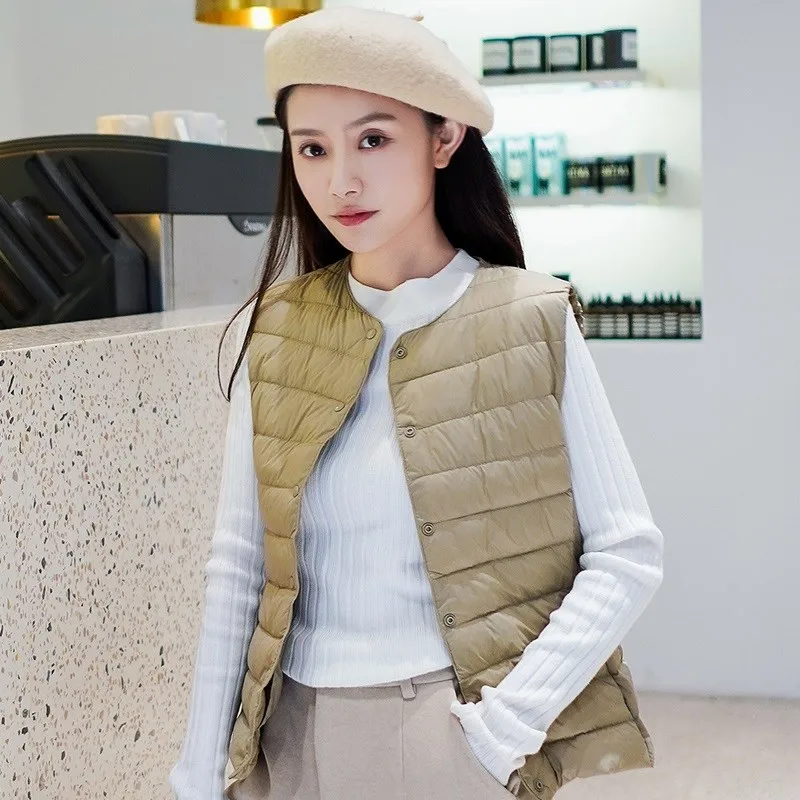 Sanishroly Two Wears 2025 New Winter Women Sleeveless Vest Ultra Light White Duck Down Waistcoat Female Short Warm Puffer Jacket