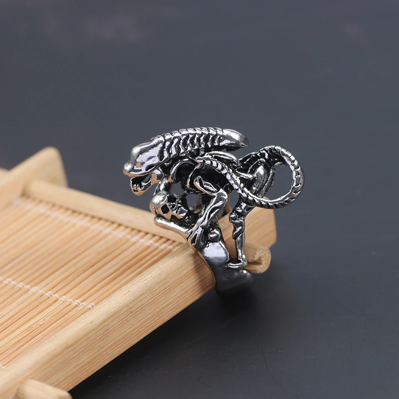 Retro Punk Lizard Skull Ring For Men Boys Vintage Male Metal Skeleton Animal Rings Hip Hop Cool Party Jewelry Gifts 2019 Anillos