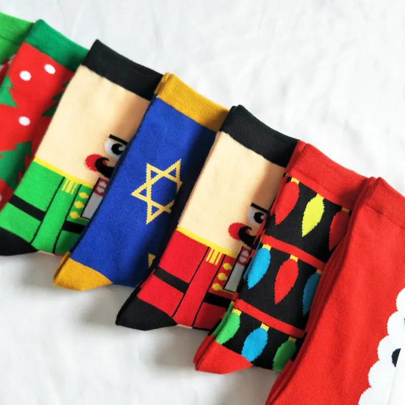 Mens Happy Cartoon Combed Cotton Socks Hot Sale color Funny Socks Crew Santa Claus Christmas Gift Skateboard Hip-hop sock