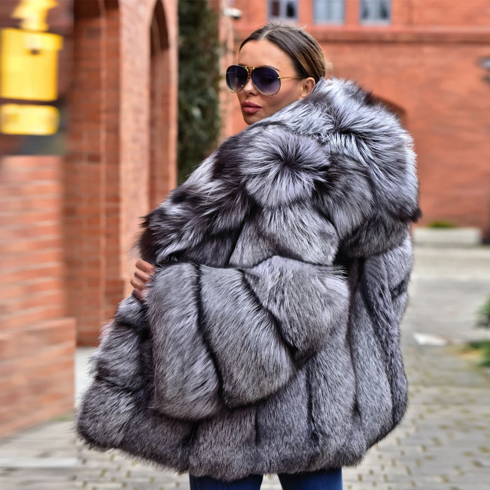 Winter Fashion Real Silver Fox Fur Jacket Medium Length Whole Skin Genuine Silver Fox Fur Coat with Big Hood Warm Fur Overcoats