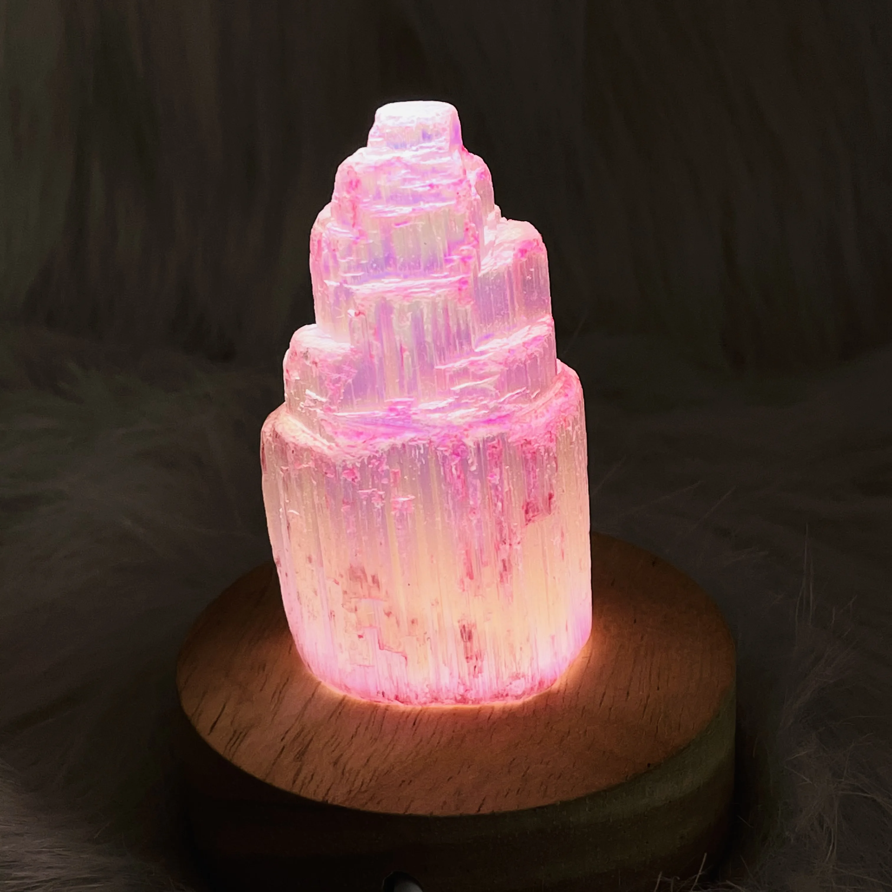 Natural SelenIte Pink Gypsum Lamp Skyscraper Castle Towers Gypsum Crystal Point Home Decor