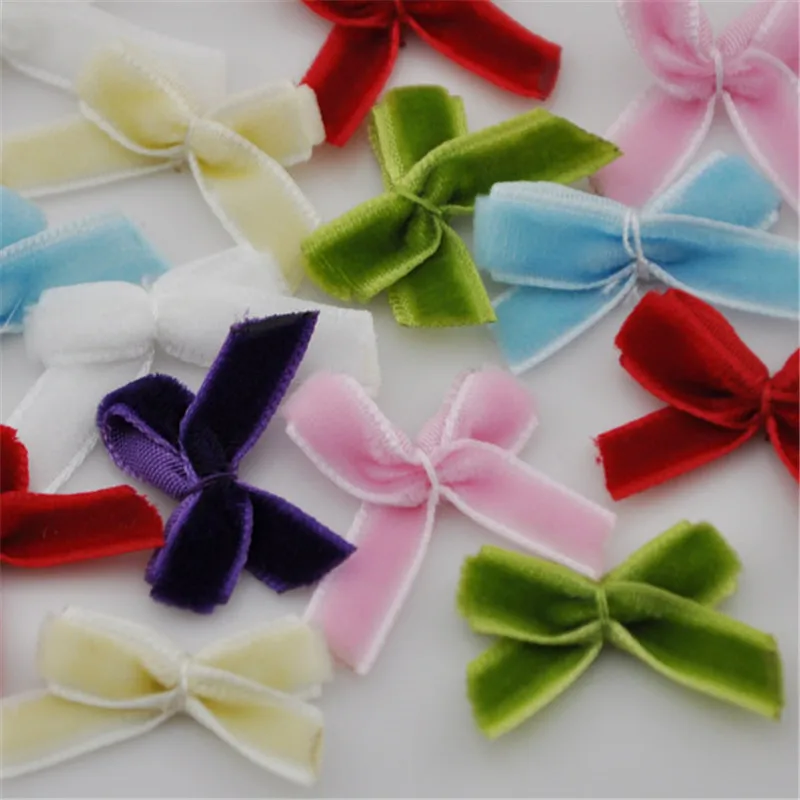 60 pezzi lotti nastro di velluto fiori bowknot cucito Appliques artigianali B31