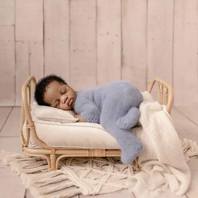 Wooden Baby Bed Portable Retro Rattan Bamboo Chair Newborn Photography Accessories for Bebe Photo Studio Baby Shoot Posing Prop