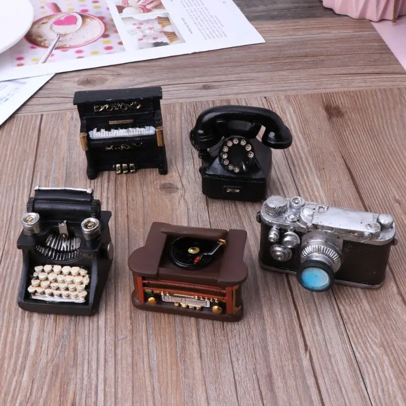 Newborn Photography Props Infant DIY Props Accessories Retro Resin Mini Small Decoration Creation Gentlemen Camera GXMB