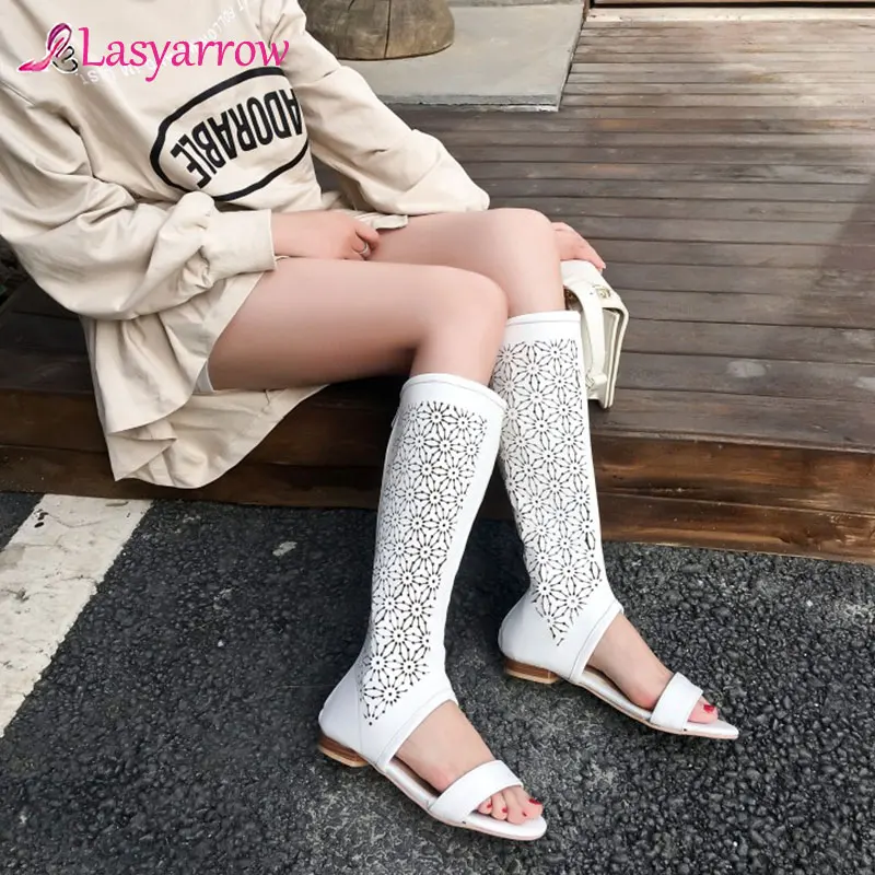 Lasyarrow Women Brand Fashion PU Leather Hollow Out Open Toe Flat Heels Summer Sandals Boots Gladiator Women Sandals Zipper Sexy