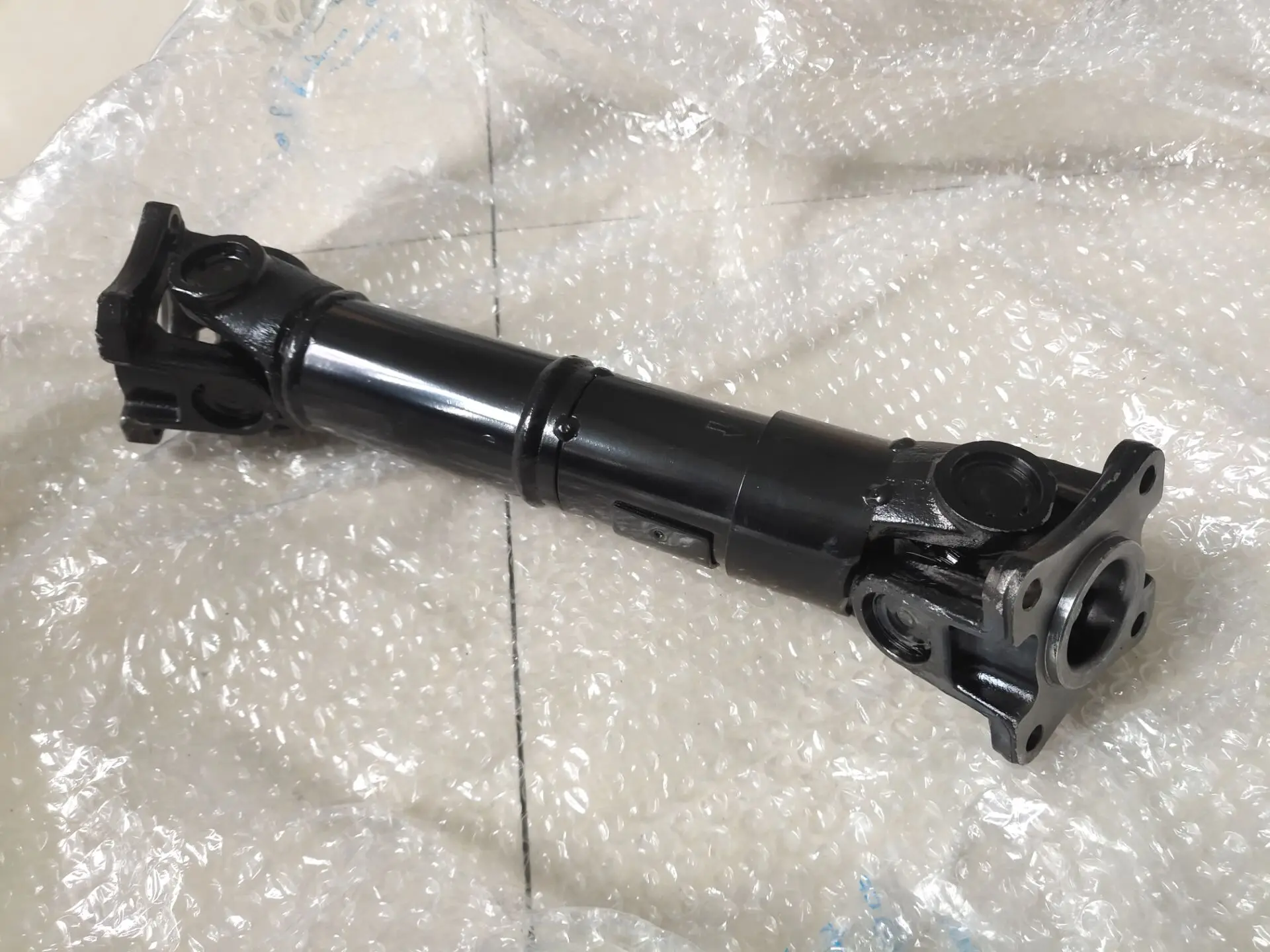 REAR DRIVE SHAFT SUIT FOR CFX8/CF800  PARTS NO. IS 7020-300200-00001