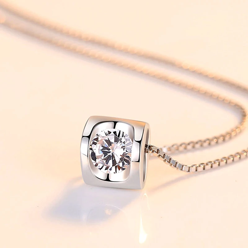 New Fashion 925 Sterling Silver Jewelry Exquisite Zircon Heart Pendant Necklaces Women&Girl Birthday Gift Collarbone Chain Neck