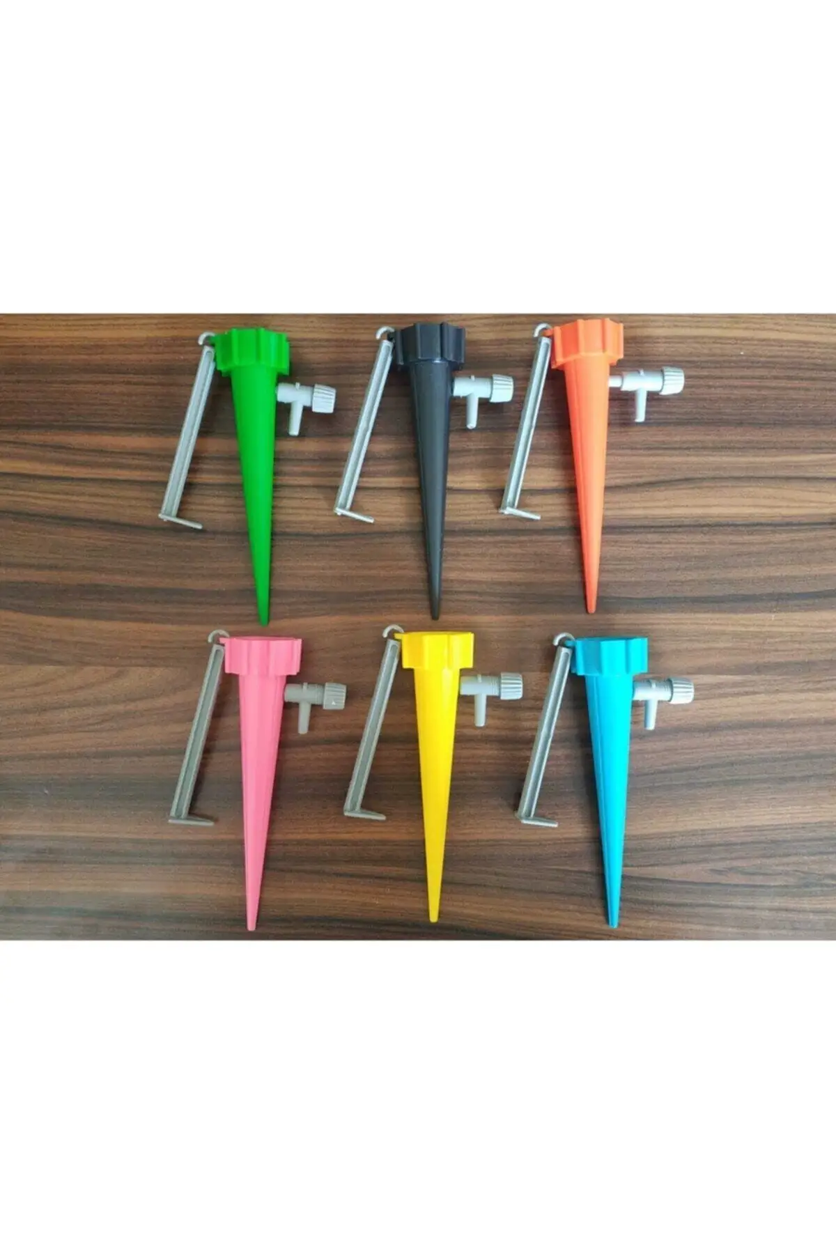 Time Adjustable Flower And Seedlings Watering Bracket 20 Pcs Domestic Production