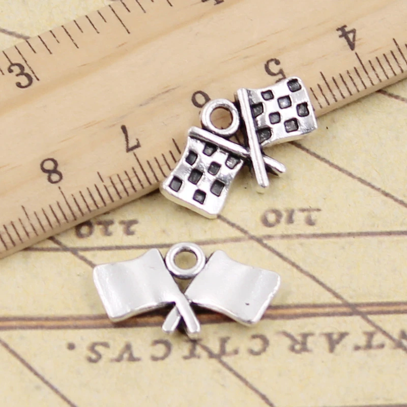10 sztuk Charms wyścigi flaga 13x22mm tybetański srebrny kolor wisiorki antyczna biżuteria Making DIY Handmade Craft wisiorek