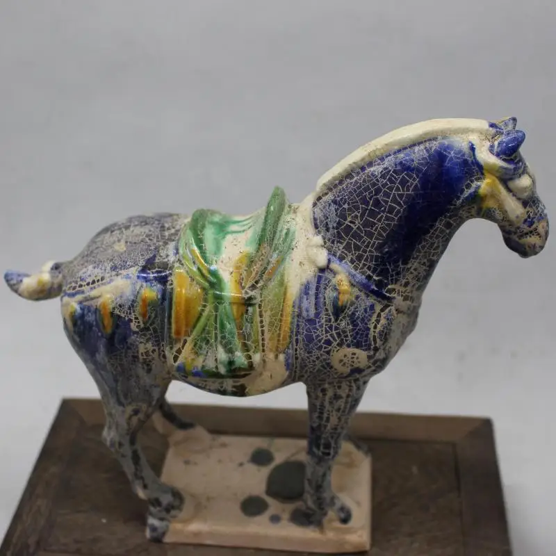 

Collect Chinese Ceramics Tri-Color Glazed Pottery Tang Dynasty War-horse Statue