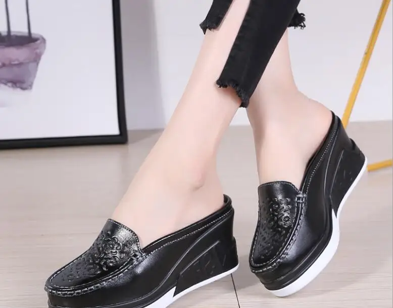 

Spring new Summer Women Platform Slipper pattern Floral Flats Breathable Leather Casual Shoes Slip-on comfortable Nurses shoes