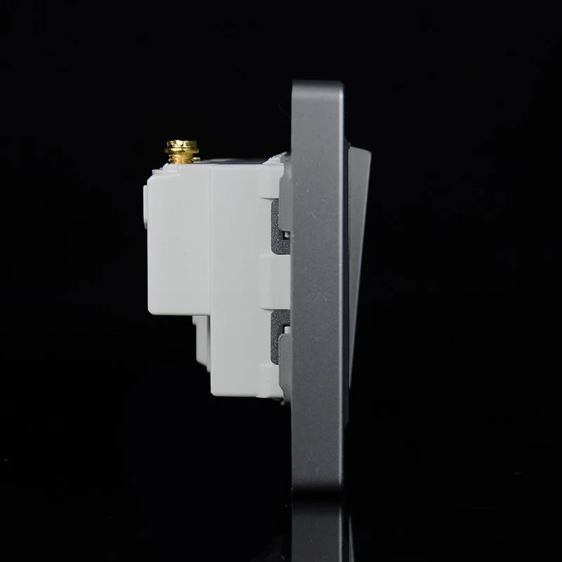 Dunkelgraue EU Deutsche Norm 16A 2-Loch-Steckdose mit 15A 1-fach 1-Wege-Schalter 118 *74mm PC Flammhemmendes Panel 16A – Detail 5