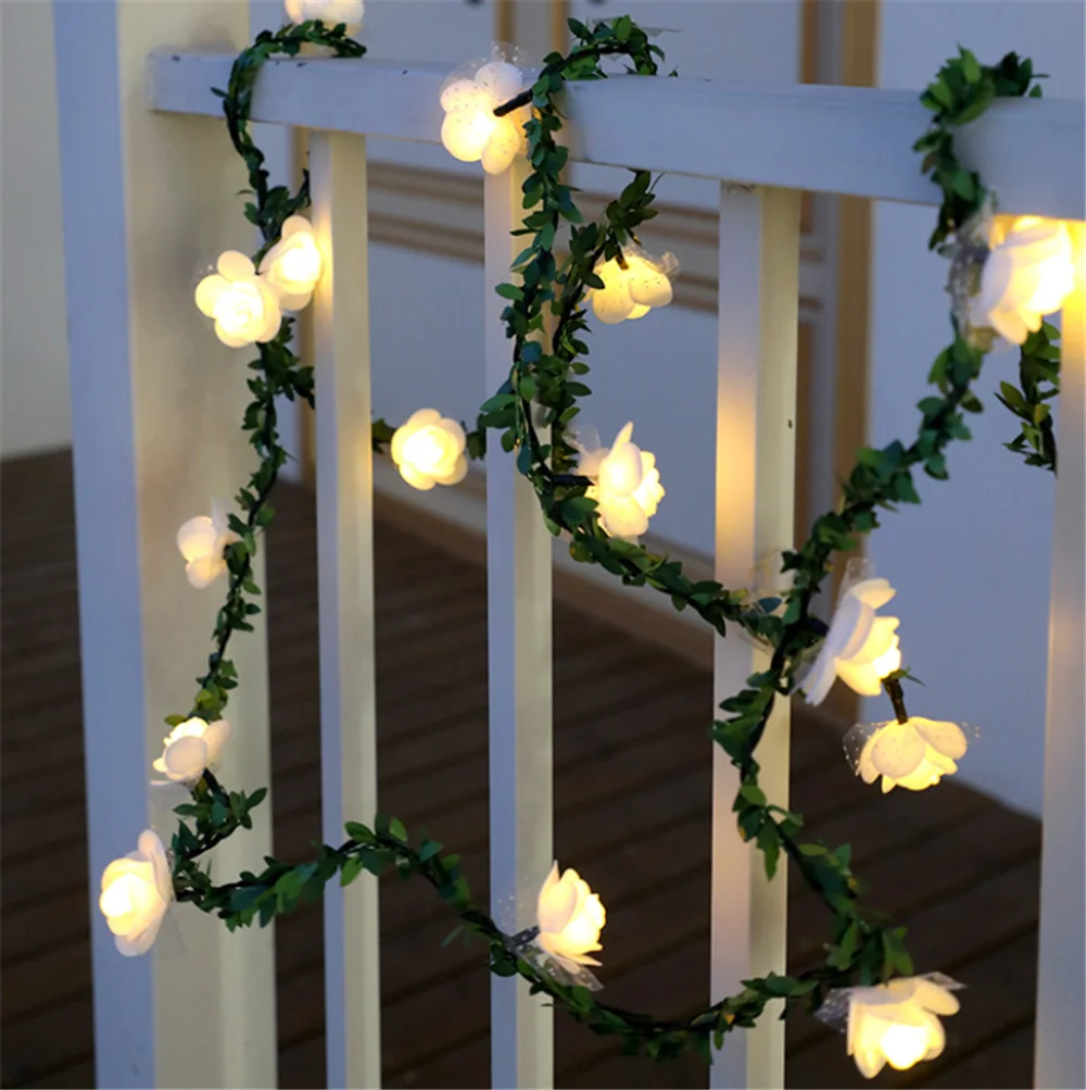 

1.5m 3m 6m Rose Flower Vine LED String Lights Battery/USB Operated Green Leaf Garland lamp for Valentine's Day Wedding Christmas