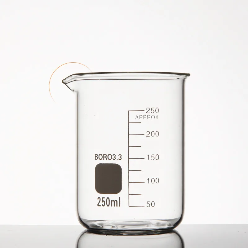 Glass Beaker Glass Low Type Beaker Laboratory Glass Thickened High Temperature Resistant Measuring Cup 100-800Ml