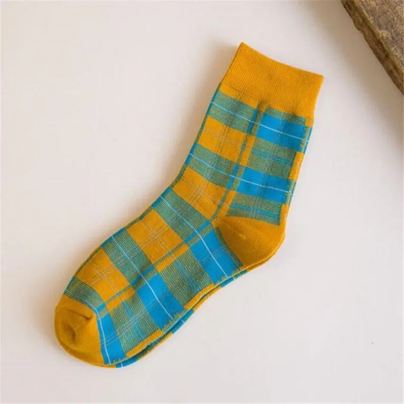 Vintage Plaid Checked Cotton Women Socks Retro Scottish Lattice Grid Kawaii Socks High Quality Fashion Autumn Winter Cute Socks