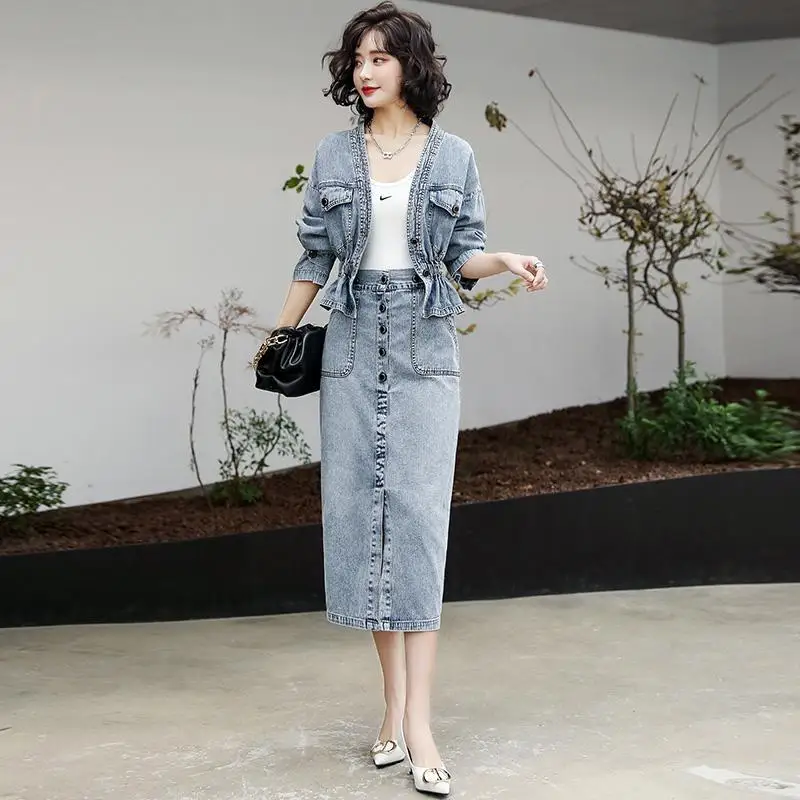 Two-piece suit Vintage Denim Sets Women 2024 Fashion New Autumn Elegant Temperament Slim Denim Jacket+Skirt Lady Clothing Suit