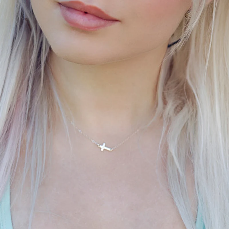 Cute Girls Tiny Sideways Cross Necklace Women Fashion Silver Color Chain Choker Female Prayer Christian Jewelry Party Gift