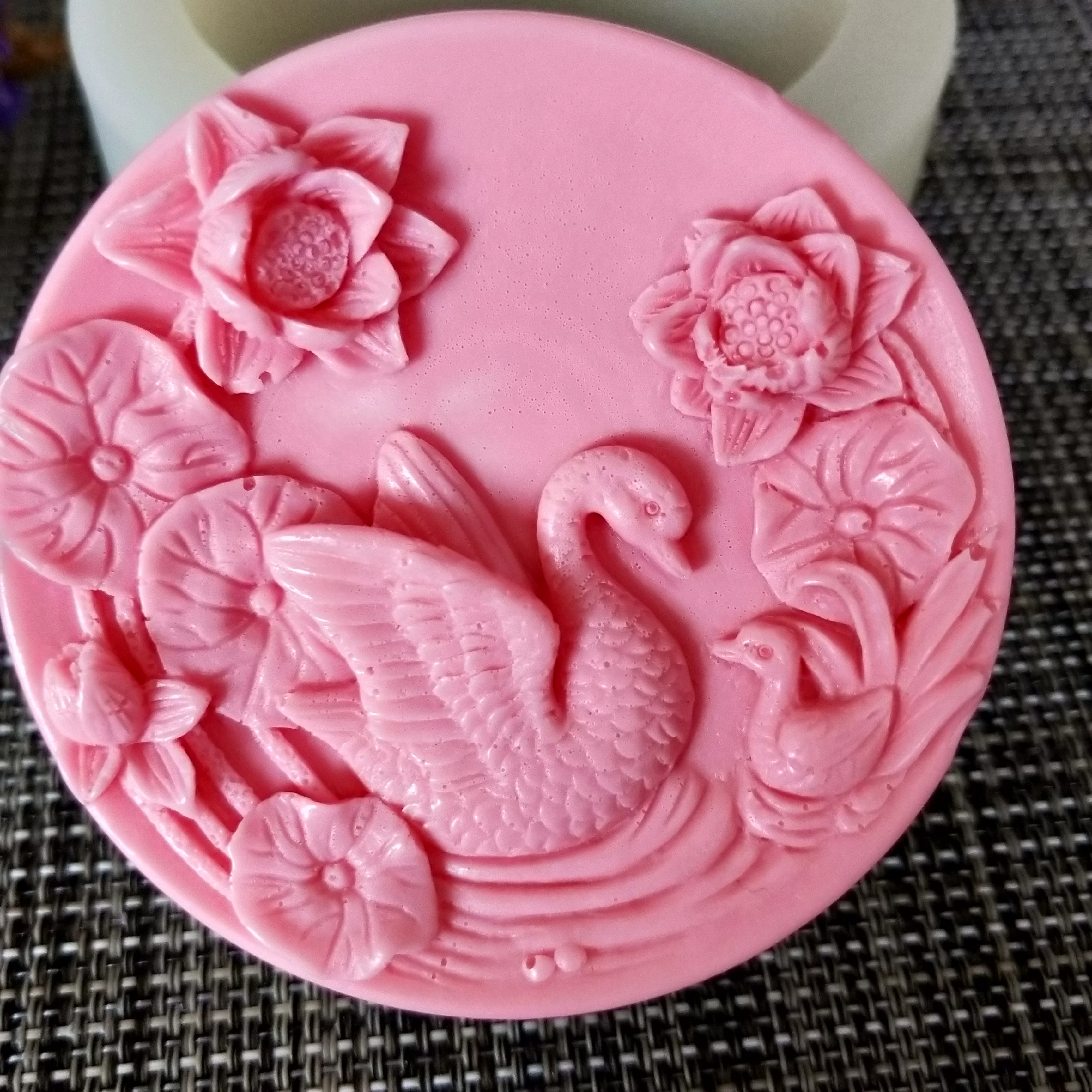 2D swan lotus silicone mold soap mold DIY manufacturing manual soap making mold candles making polymer clay without BPA