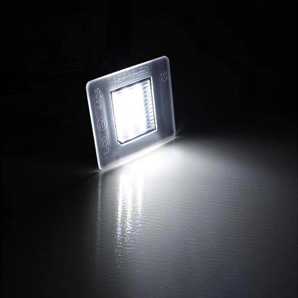 

Белый светодиодный светильник номерного знака для Benz A-CLASS W176 W156 SLK R172 GL-CLASS X166 M-CLASS W166 Vito W447