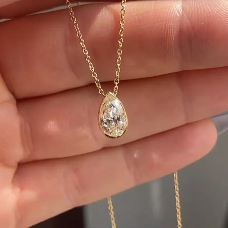 Huitan Luxus Mode Wasser tropfen cz Anhänger Halskette für Frauen Gold Farbe gute Qualität Hochzeit Halskette 2021 neuen Trend Schmuck