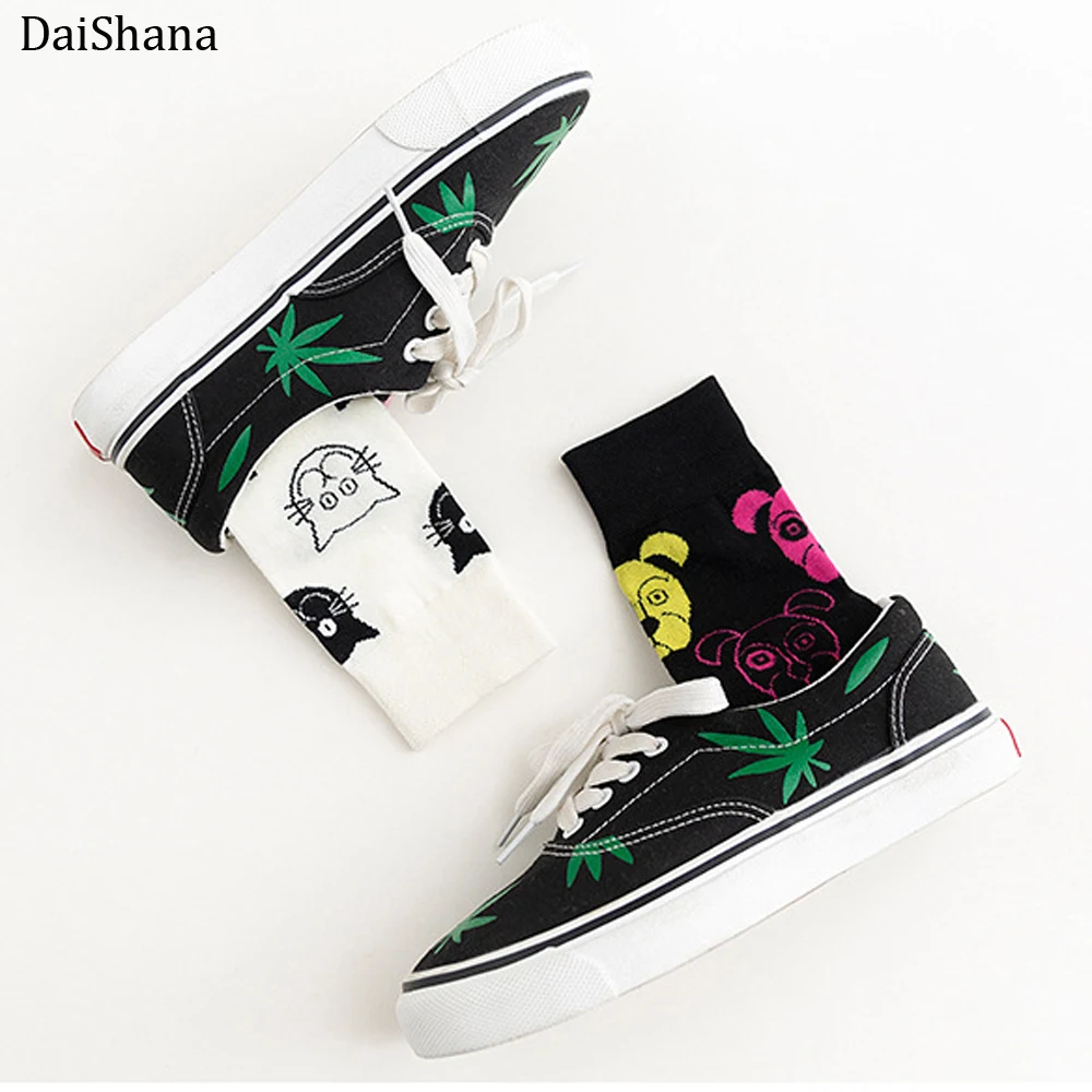 DaiShana New Arrival Harajuku kobiety skarpetki czesana bawełna kot motyw psa szczęśliwe skarpetki Unisex moda Casual kostki skarpety dziewczęce Meias