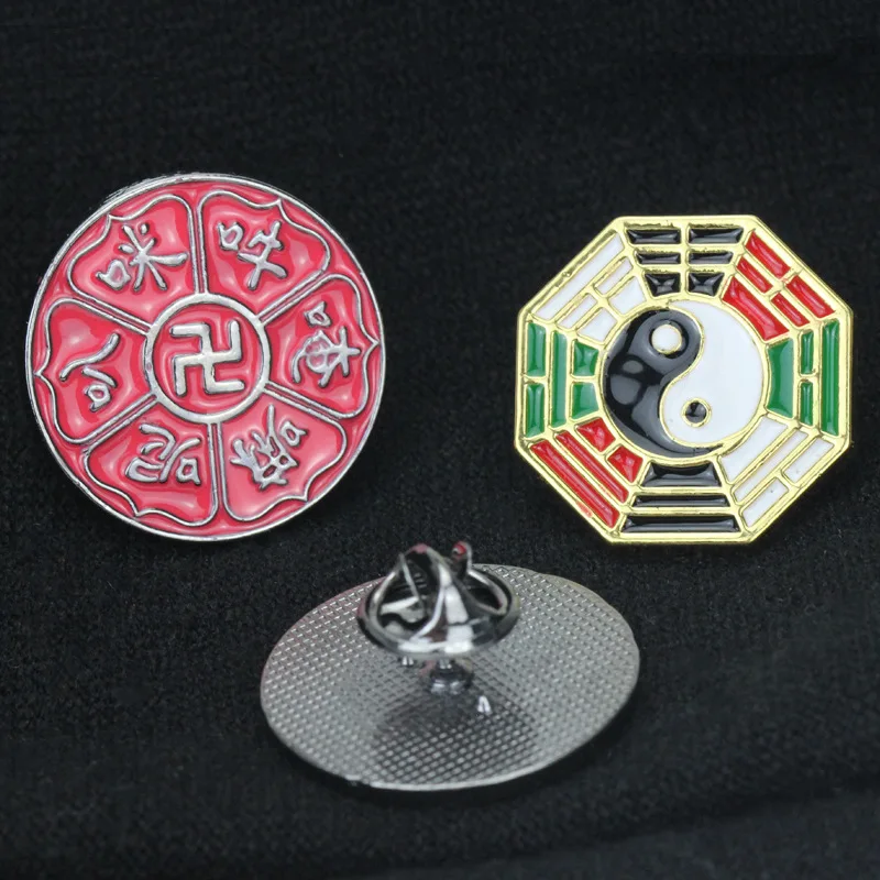 Swastika gossip electroplated metal badges religious tai chi clothing accessories brooches bag decoration badges